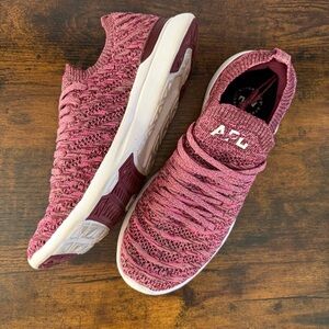 APL TechLoom Wave Women’s Sneakers size 8.5 Burgundy/Fusion Pink/Melange